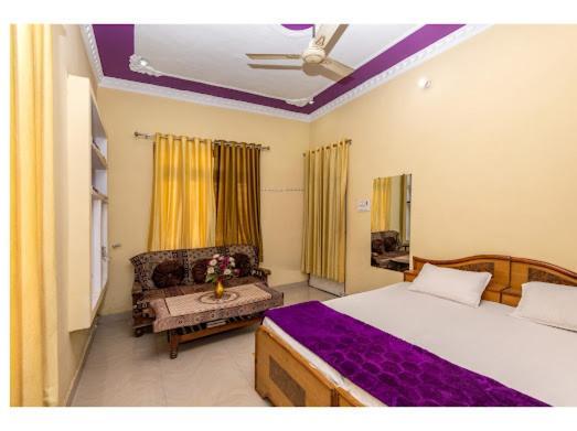 Shree Ram Homestay Орчга Екстер'єр фото