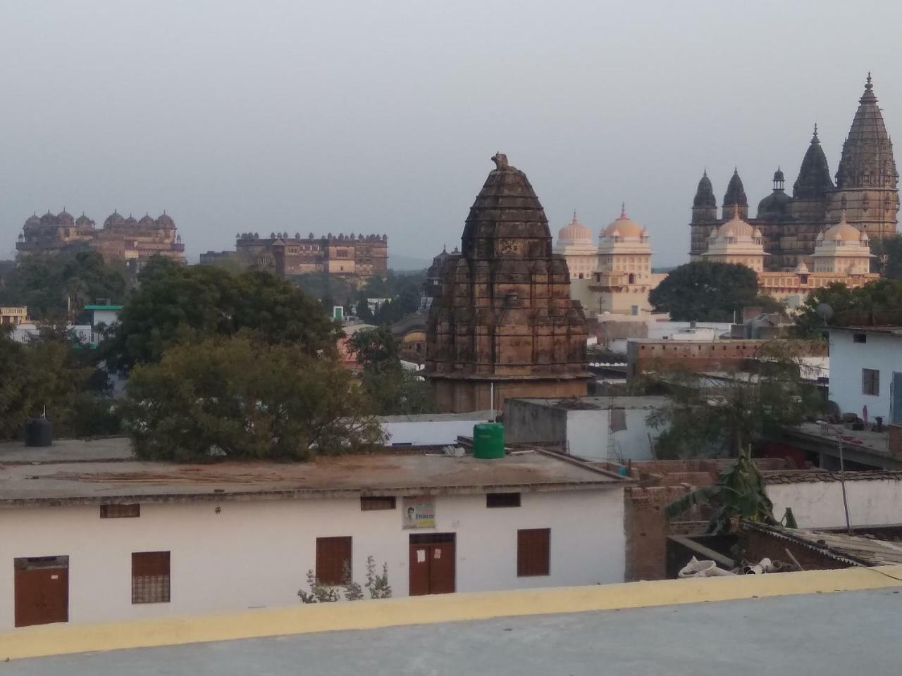 Shree Ram Homestay Орчга Екстер'єр фото